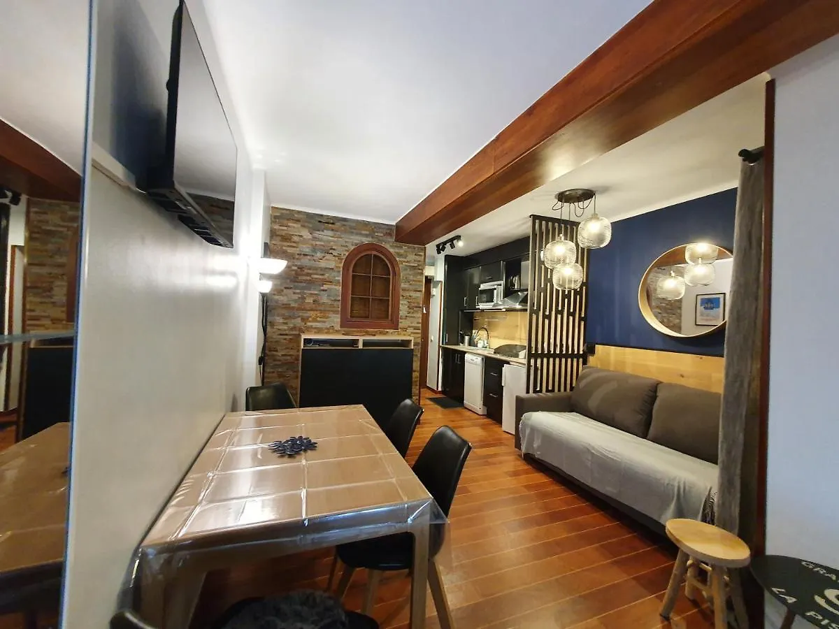 Apartamentos Grifovacances Tres Estrelles Club Pas De La Casa 0*,