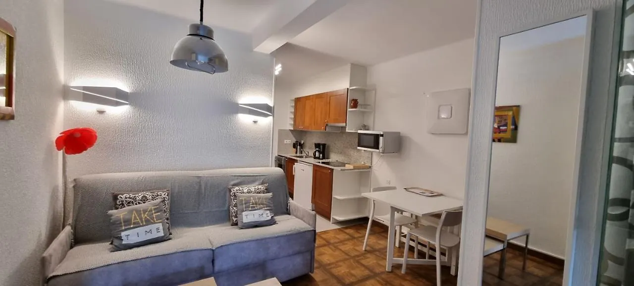 Apartamentos Grifovacances Tres Estrelles Club Pas De La Casa 0*,  Andorra